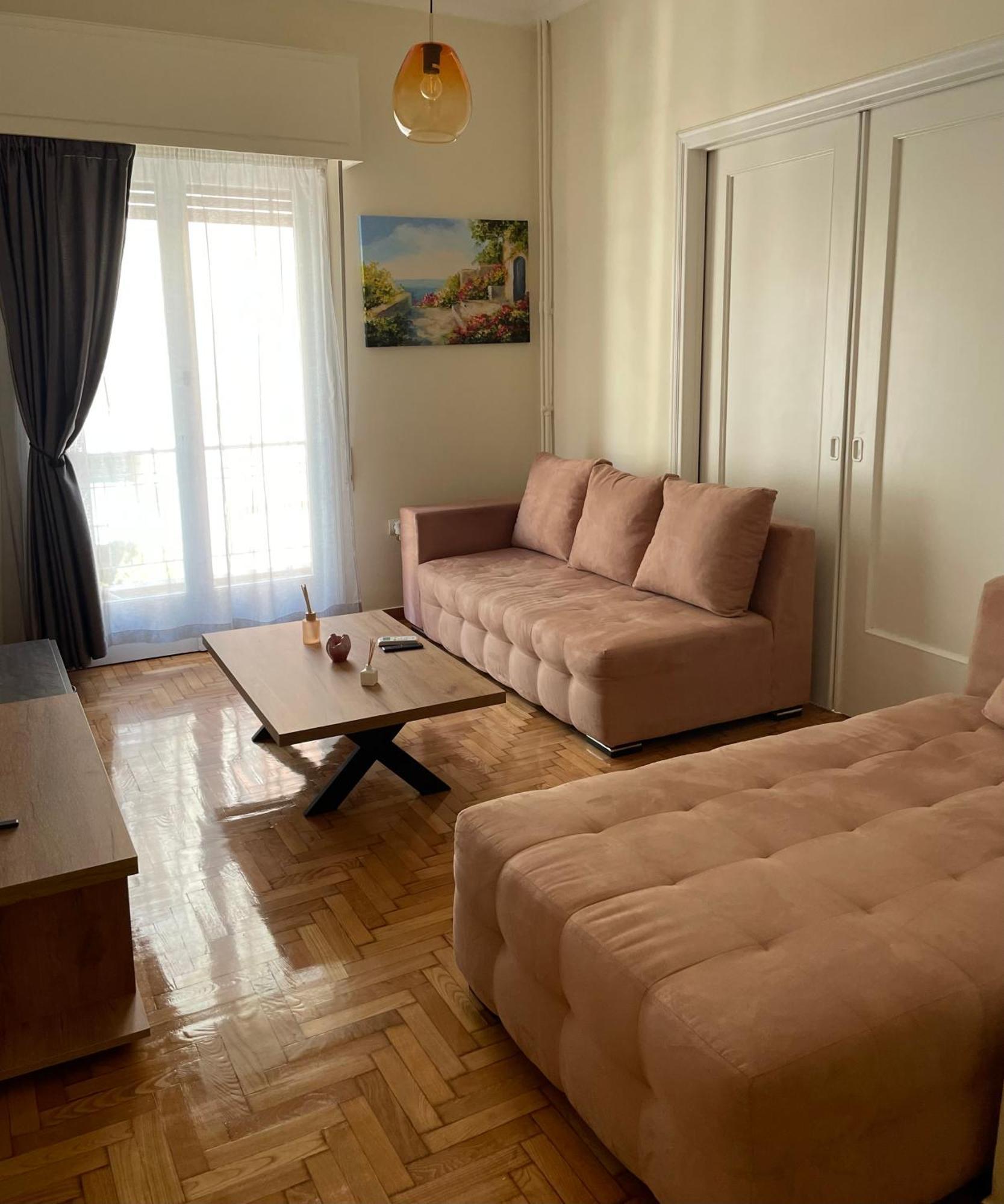 Spacious Apartment Near Panormou Metro Aten Exteriör bild