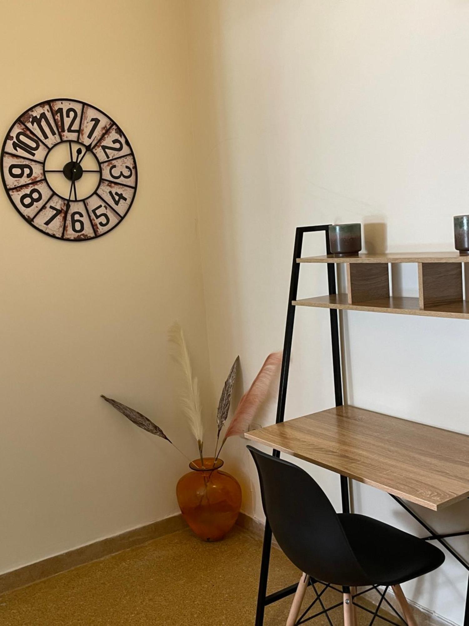 Spacious Apartment Near Panormou Metro Aten Exteriör bild